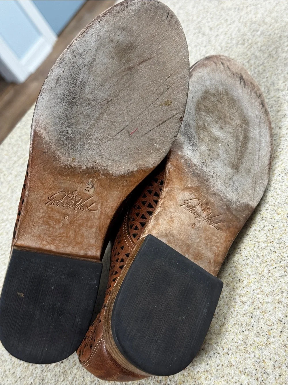 Patricia Nash Sophia Brown Perforated Leather Oxford Flats 8 Lace Up Shoes
